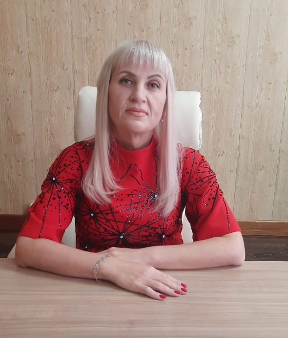 Мозжухина Оксана Александровна.